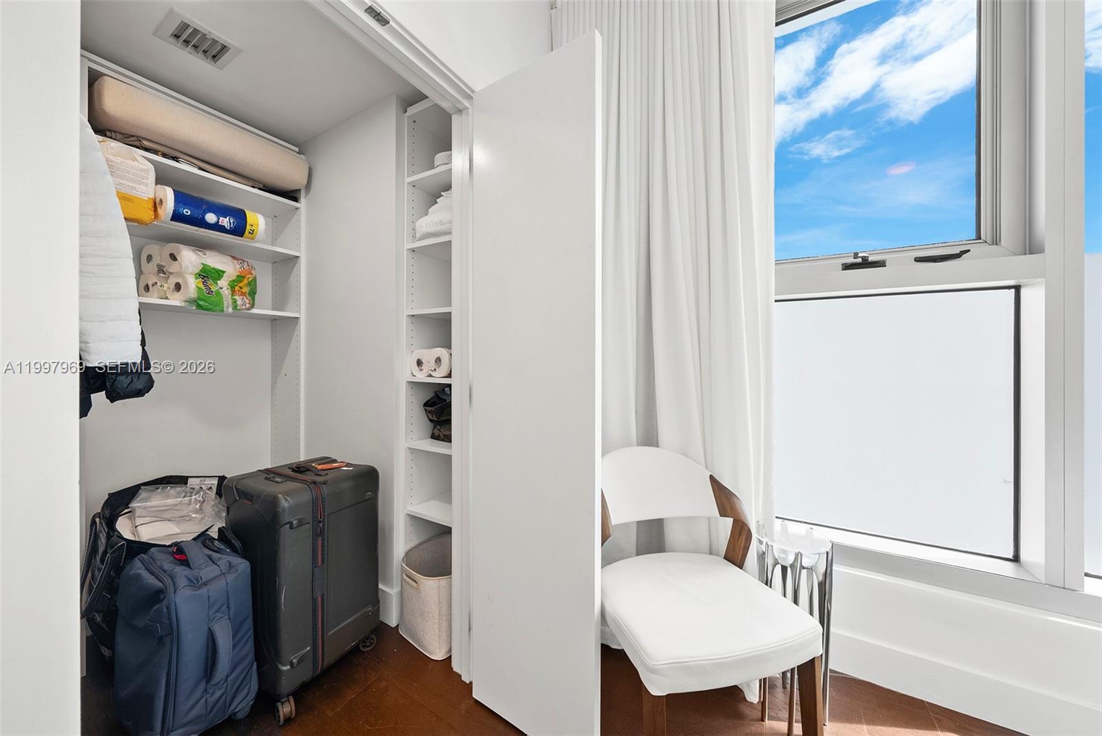 6899 Collins Ave # 1908