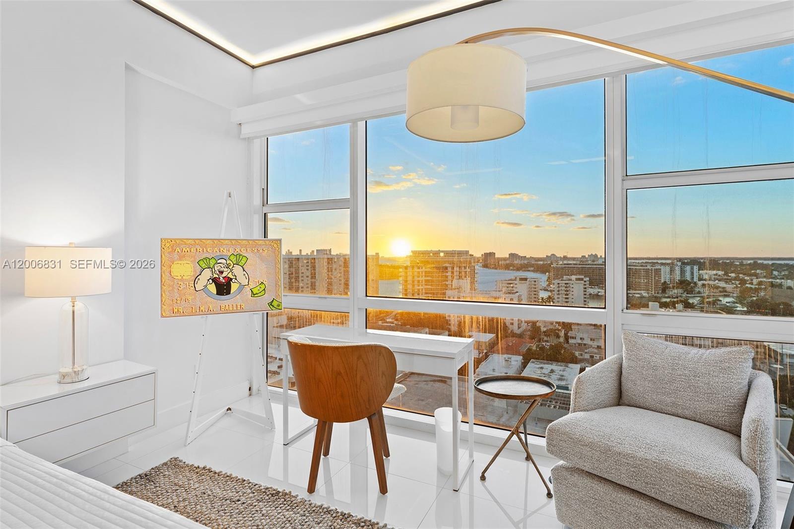 6801 Collins Ave Unit: PH01/02
