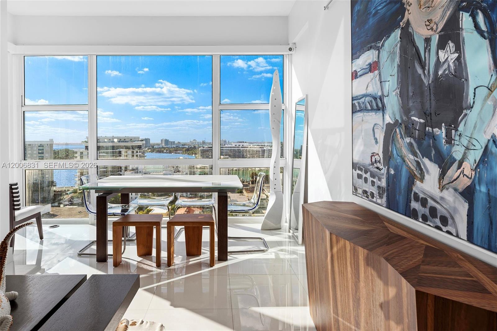 6801 Collins Ave Unit: PH01/02