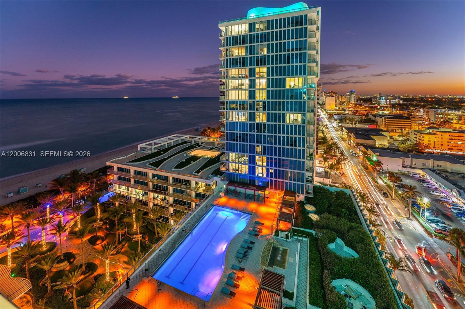 6801 Collins Ave Unit: PH01/02