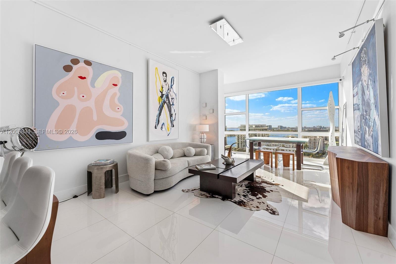 6801 Collins Ave Unit: PH01/02