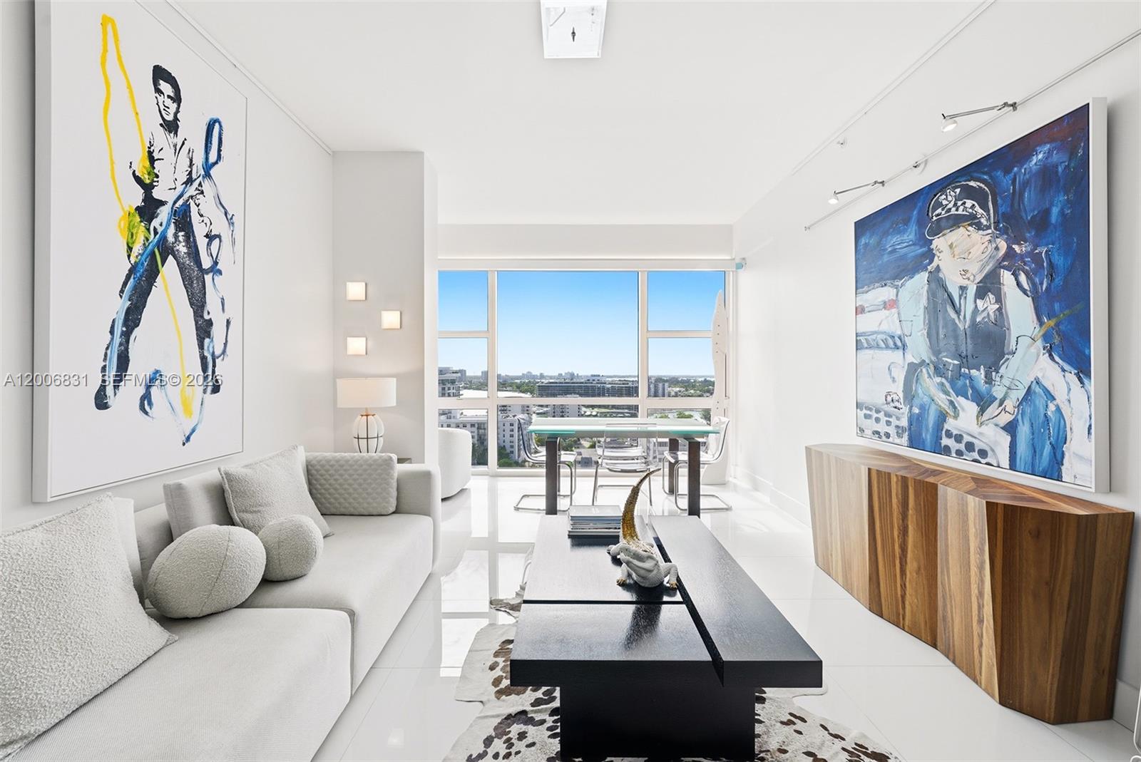 6801 Collins Ave Unit: PH01/02
