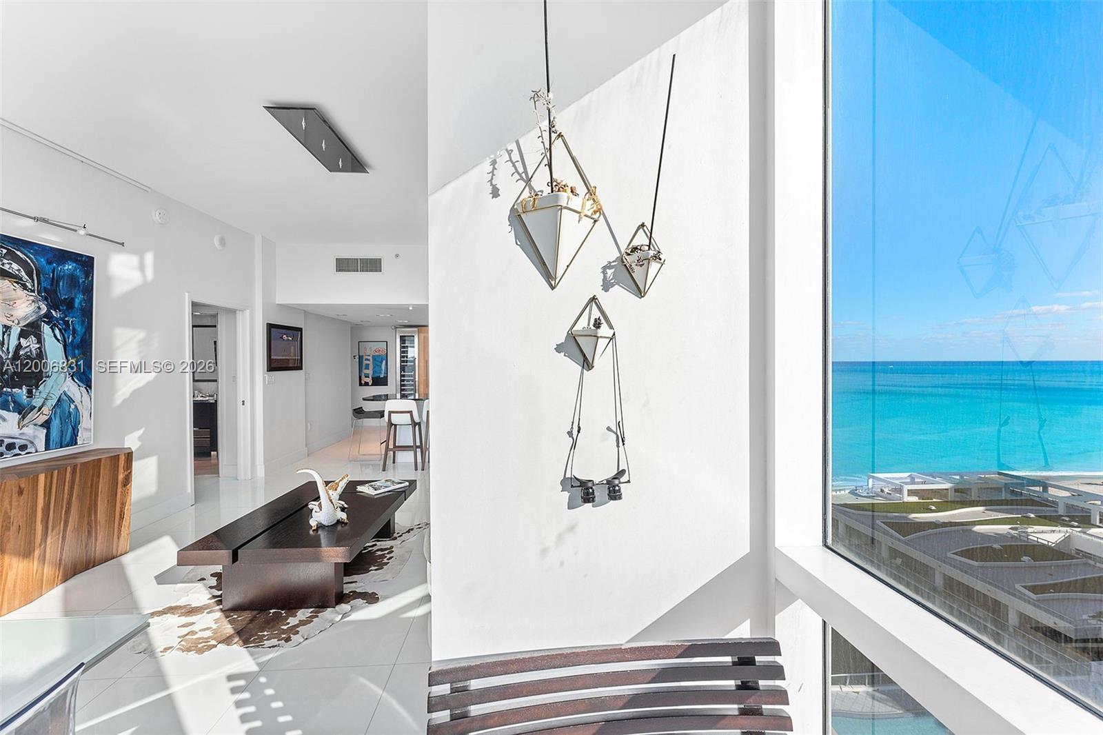 6801 Collins Ave Unit: PH01/02