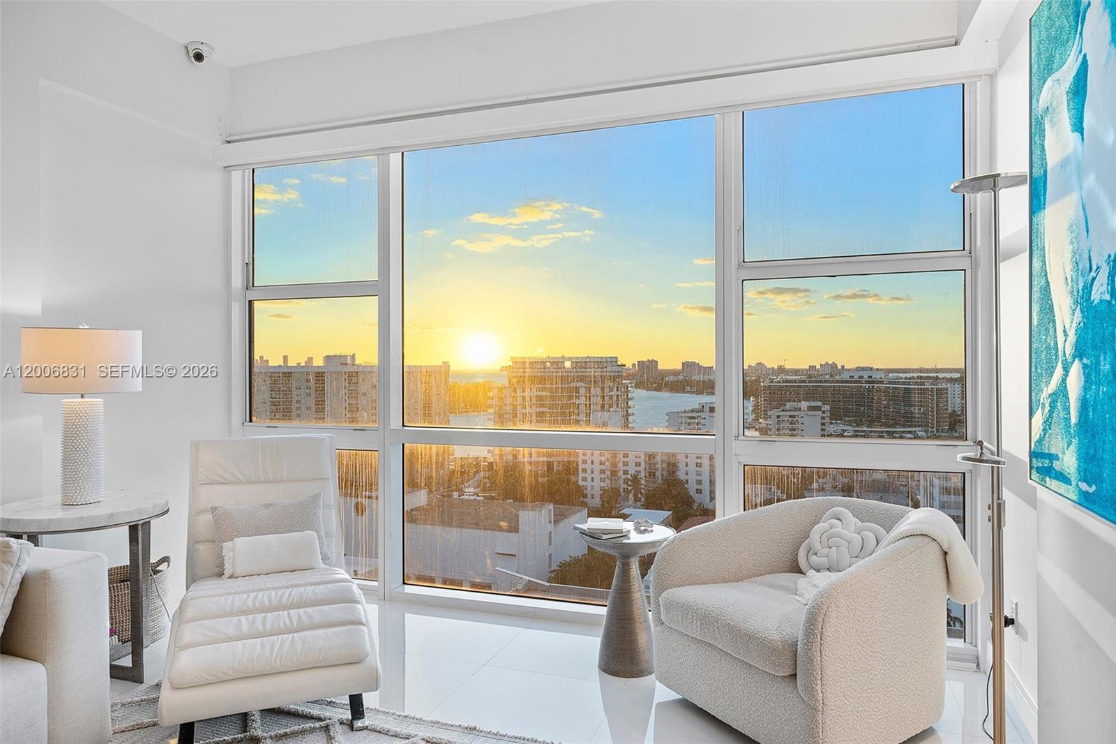 6801 Collins Ave Unit: PH01/02