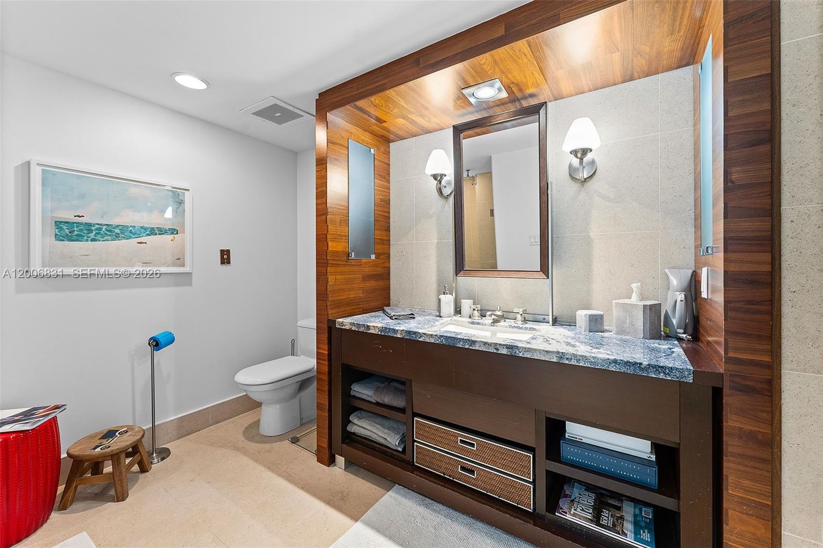 6801 Collins Ave Unit: PH01/02