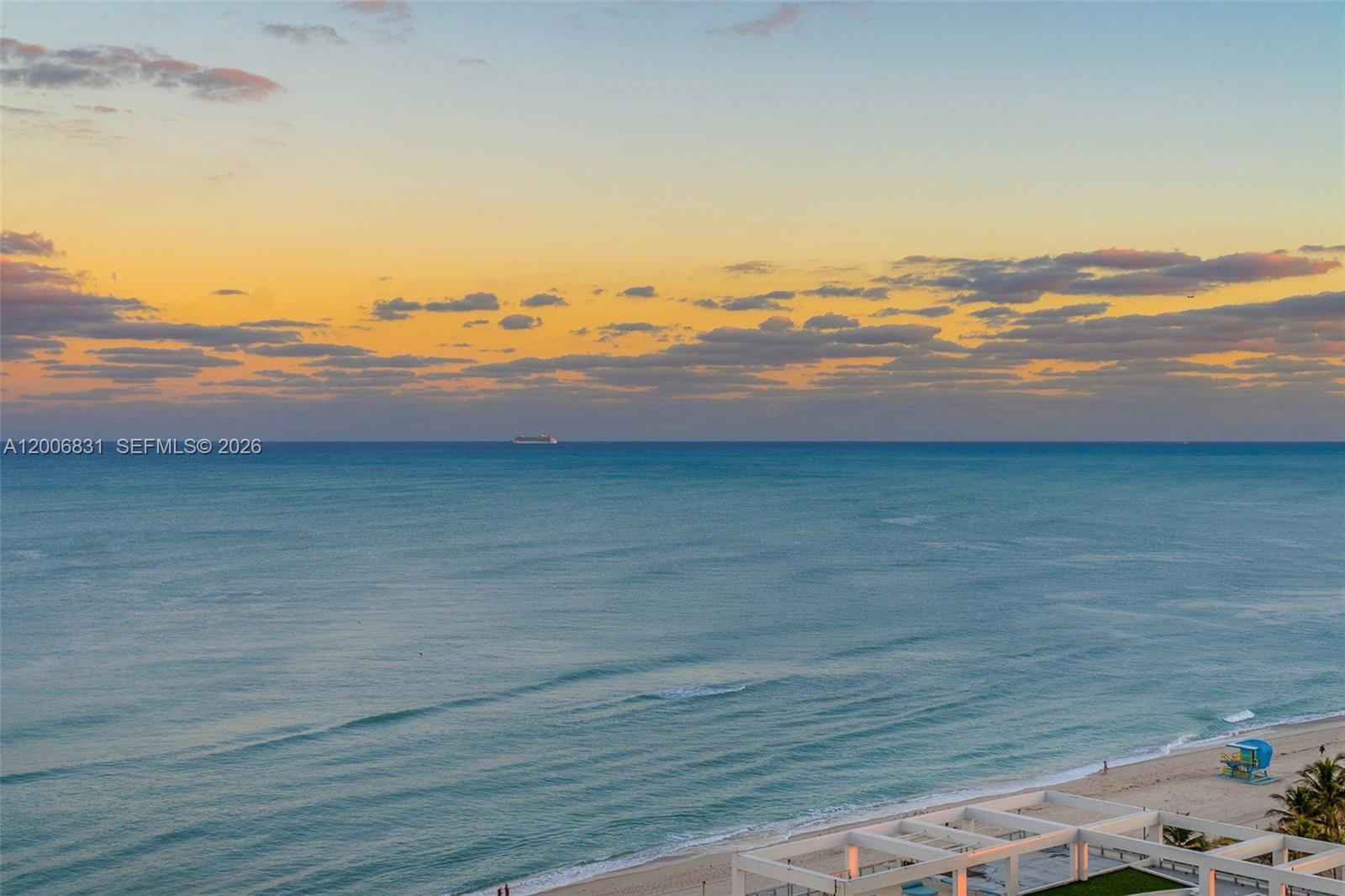 6801 Collins Ave Unit: PH01/02