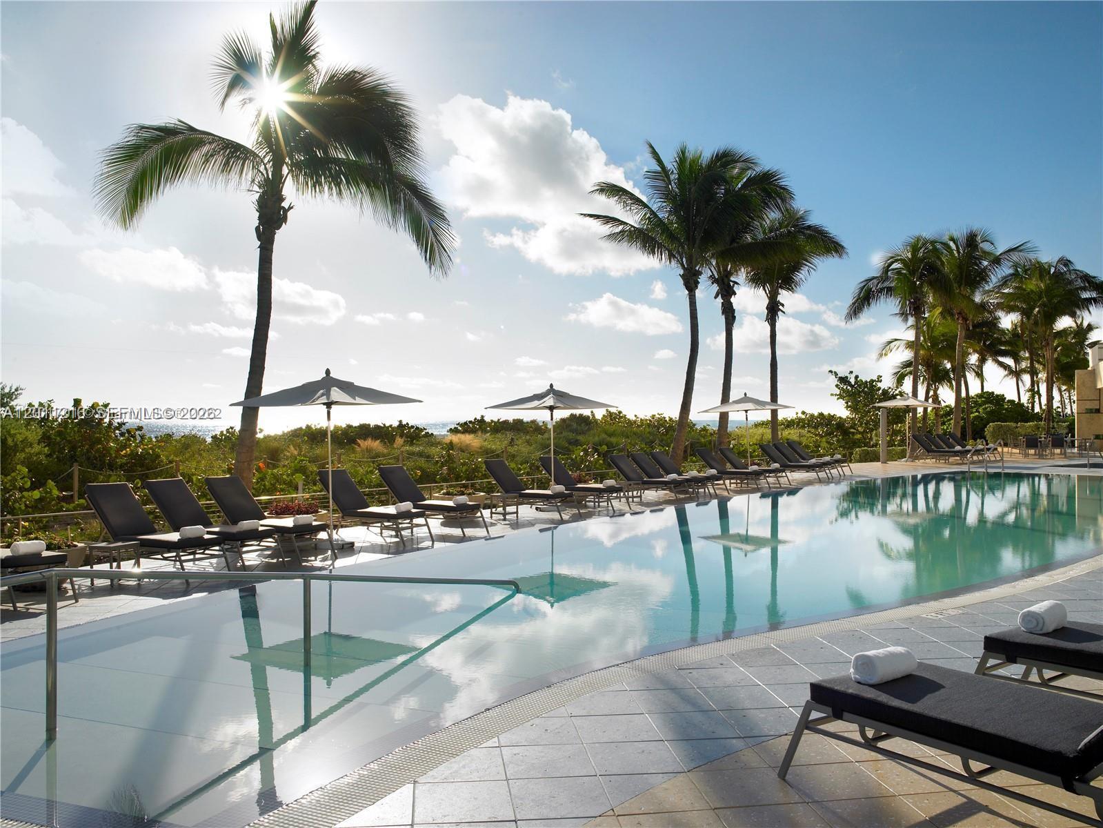 6801 Collins Ave # 1215
