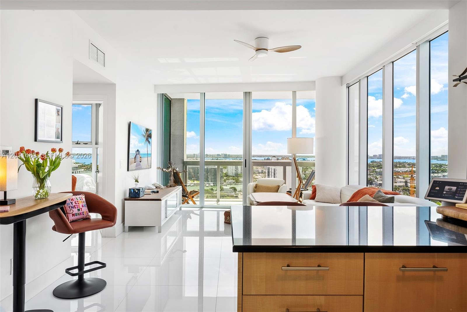 6899 Collins Ave # 2004