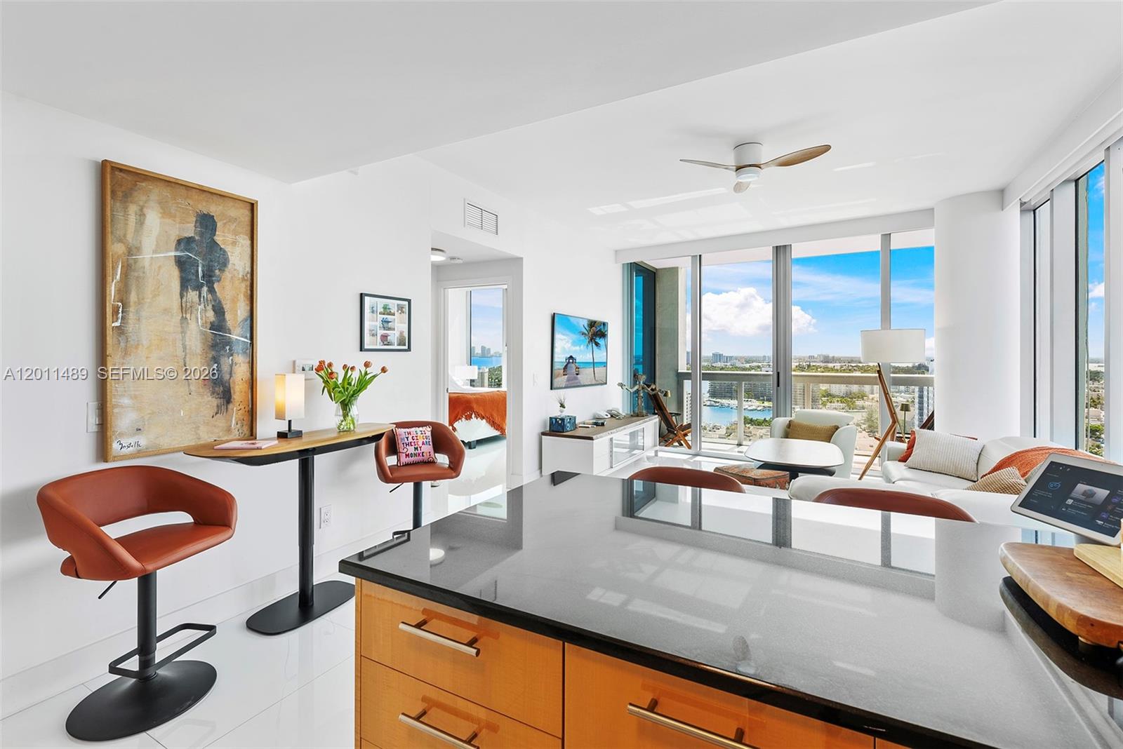6899 Collins Ave # 2004