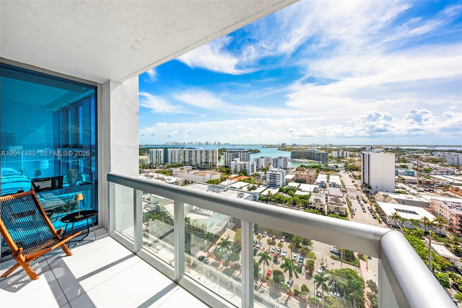 6899 Collins Ave # 2004