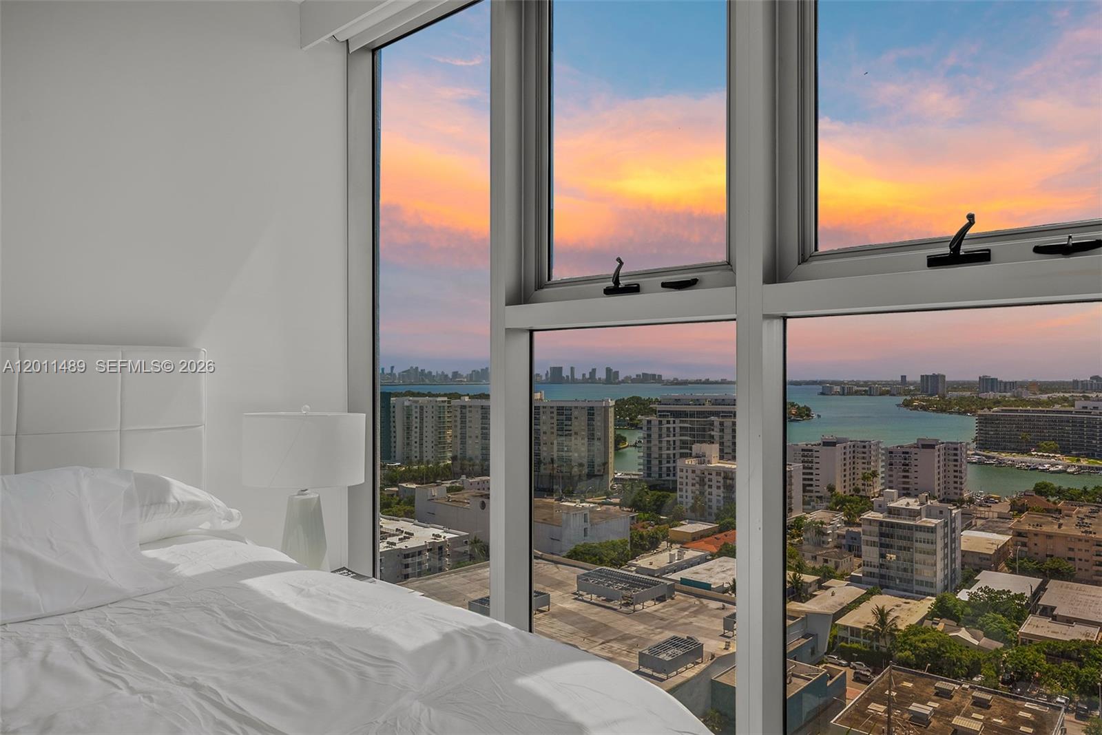 6899 Collins Ave # 2004