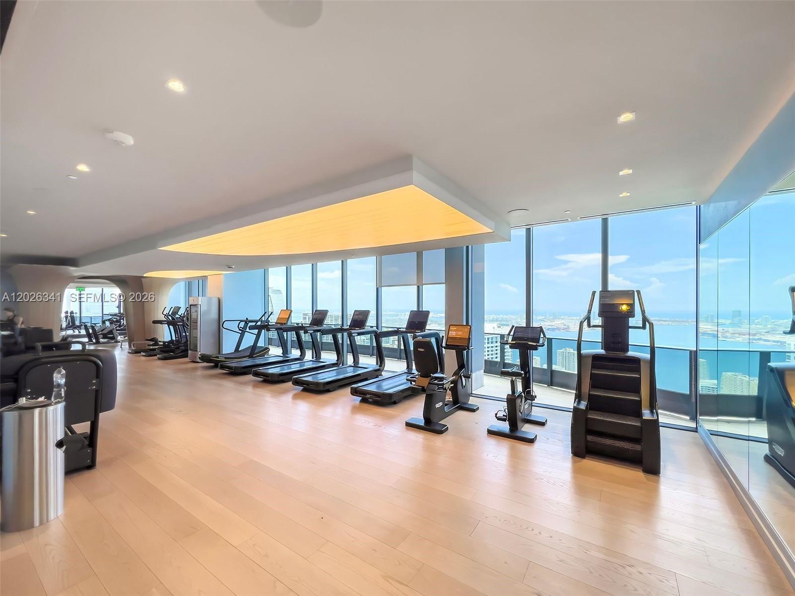 1000 Brickell Plz # 2111