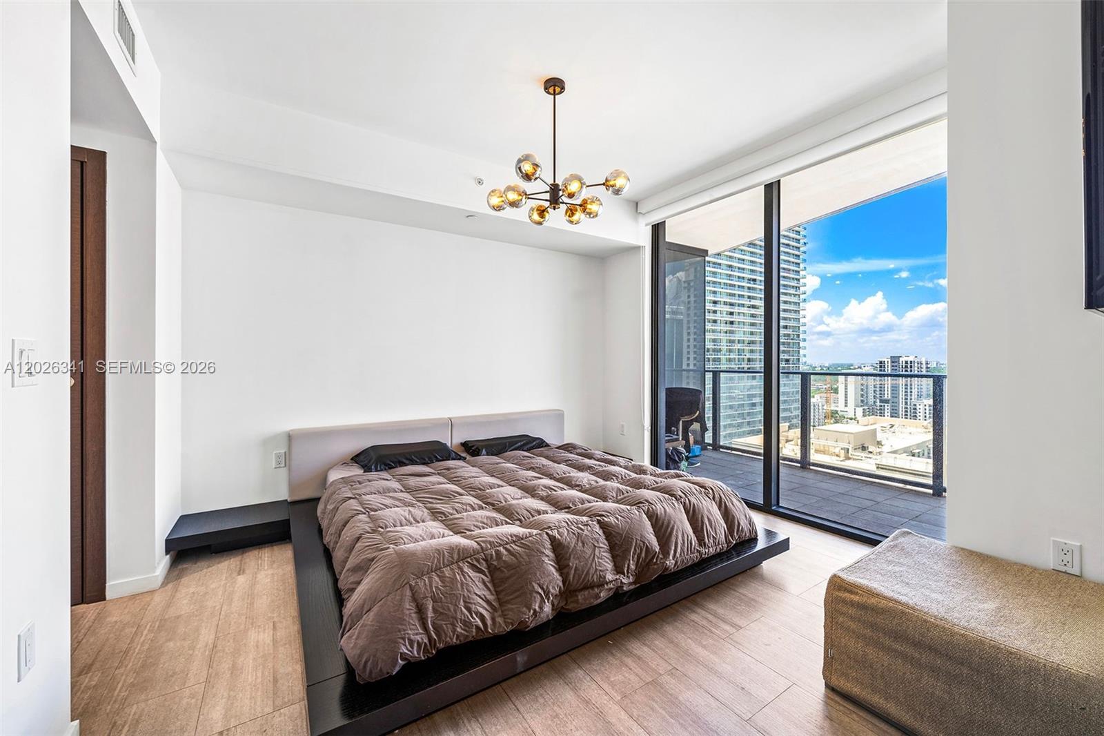 1000 Brickell Plz # 2111