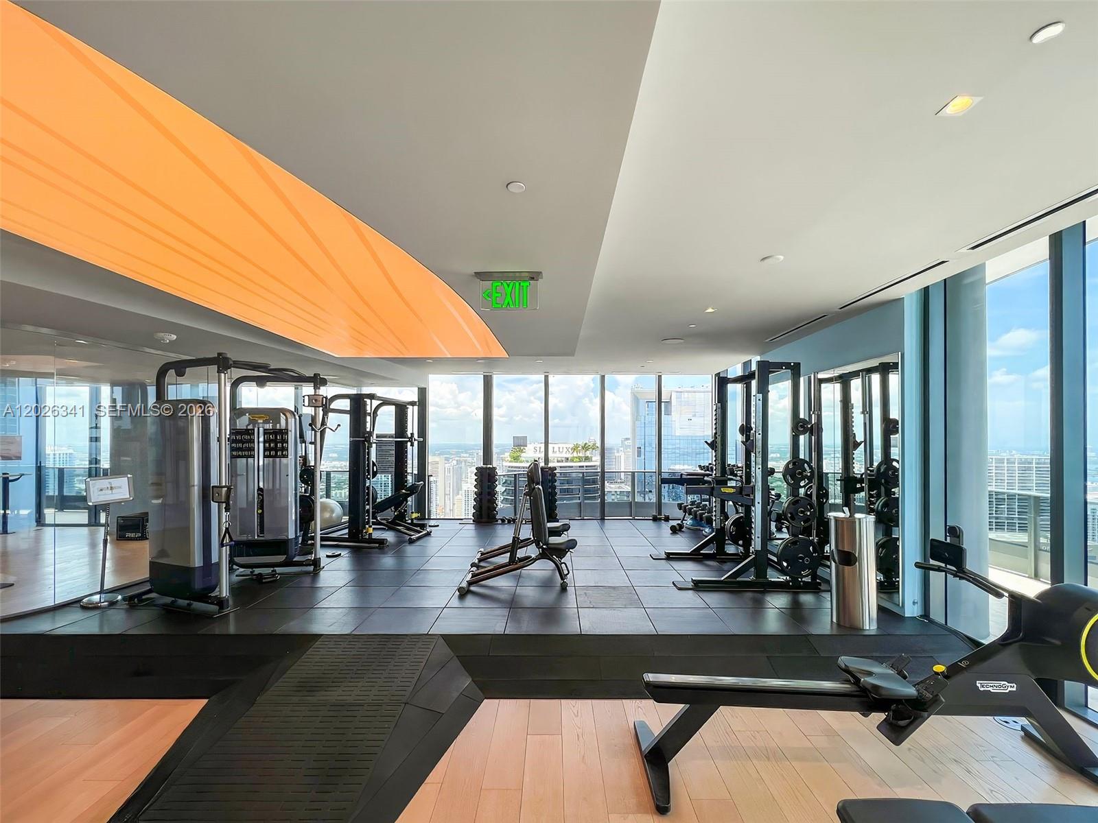 1000 Brickell Plz # 2111