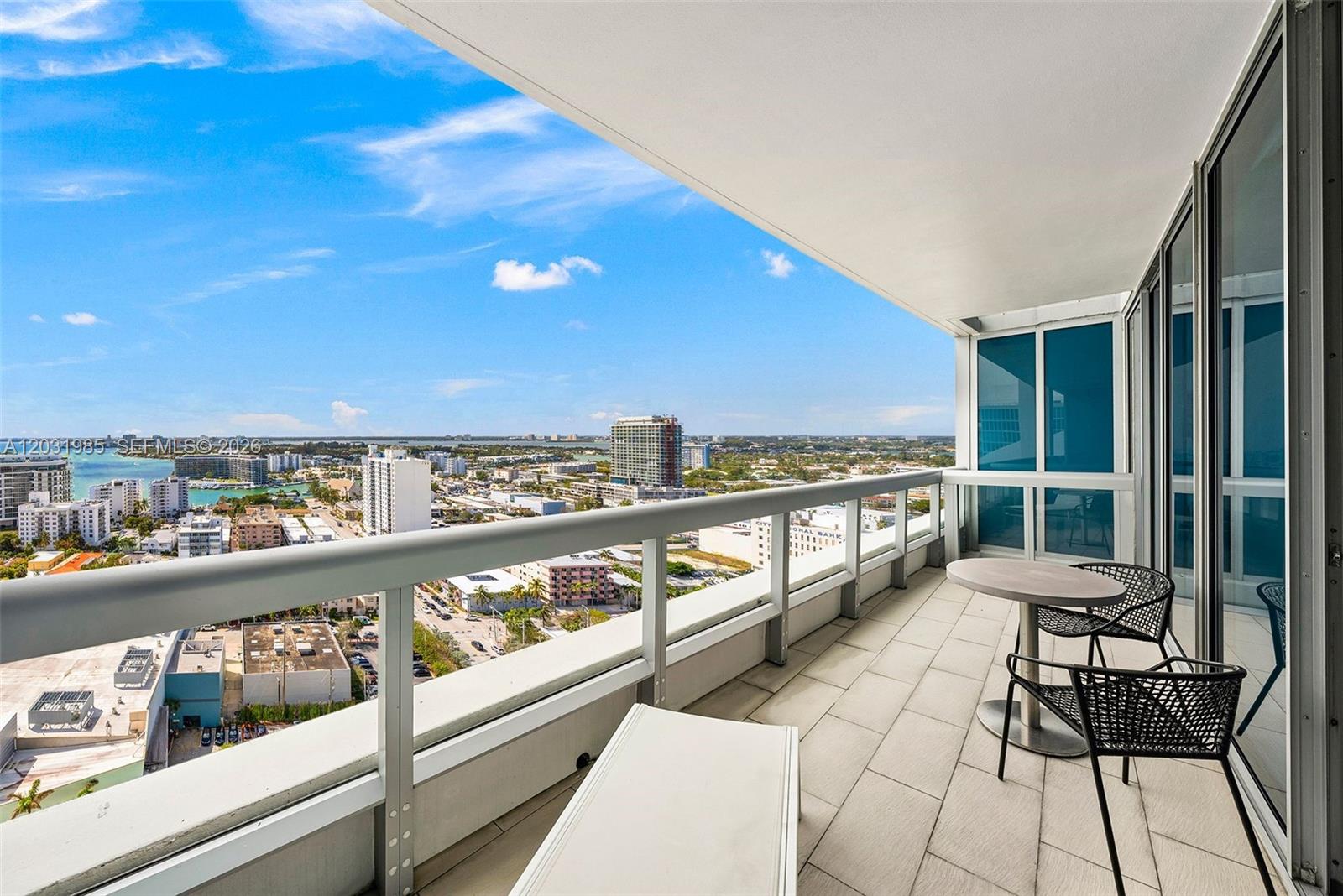 6899 Collins Ave # 1903