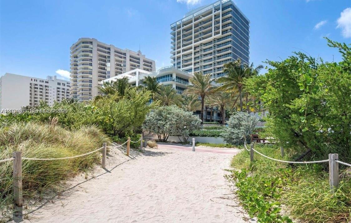 6899 Collins Ave # 1903