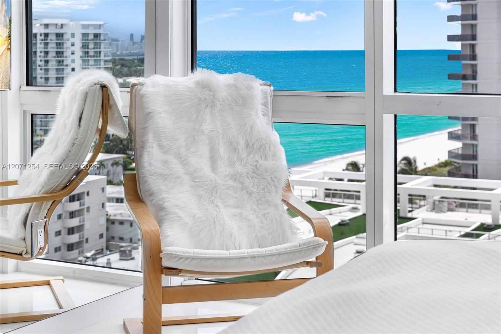 6801 Collins Ave Unit: 1206/1210