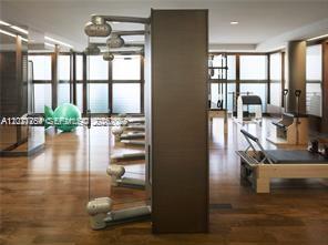 6801 Collins Ave Unit: 1206/1210