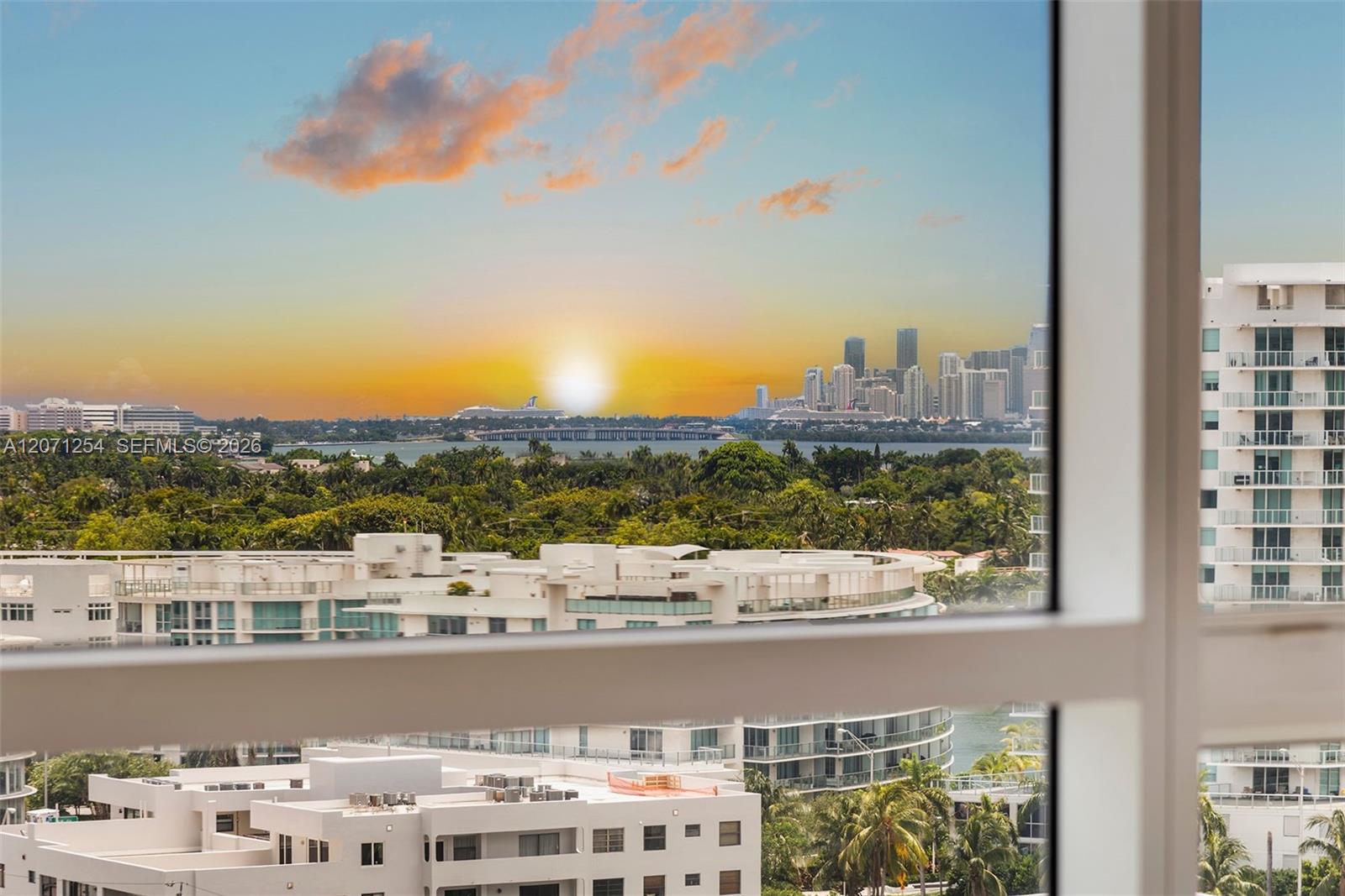 6801 Collins Ave Unit: 1206/1210