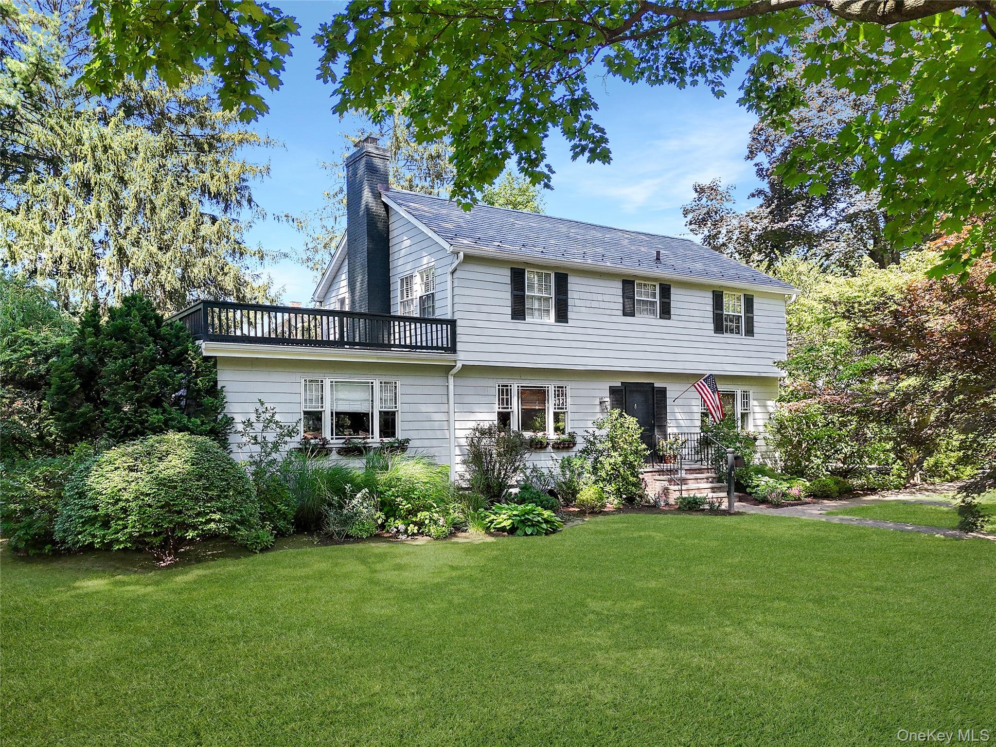 7 Reid Avenue