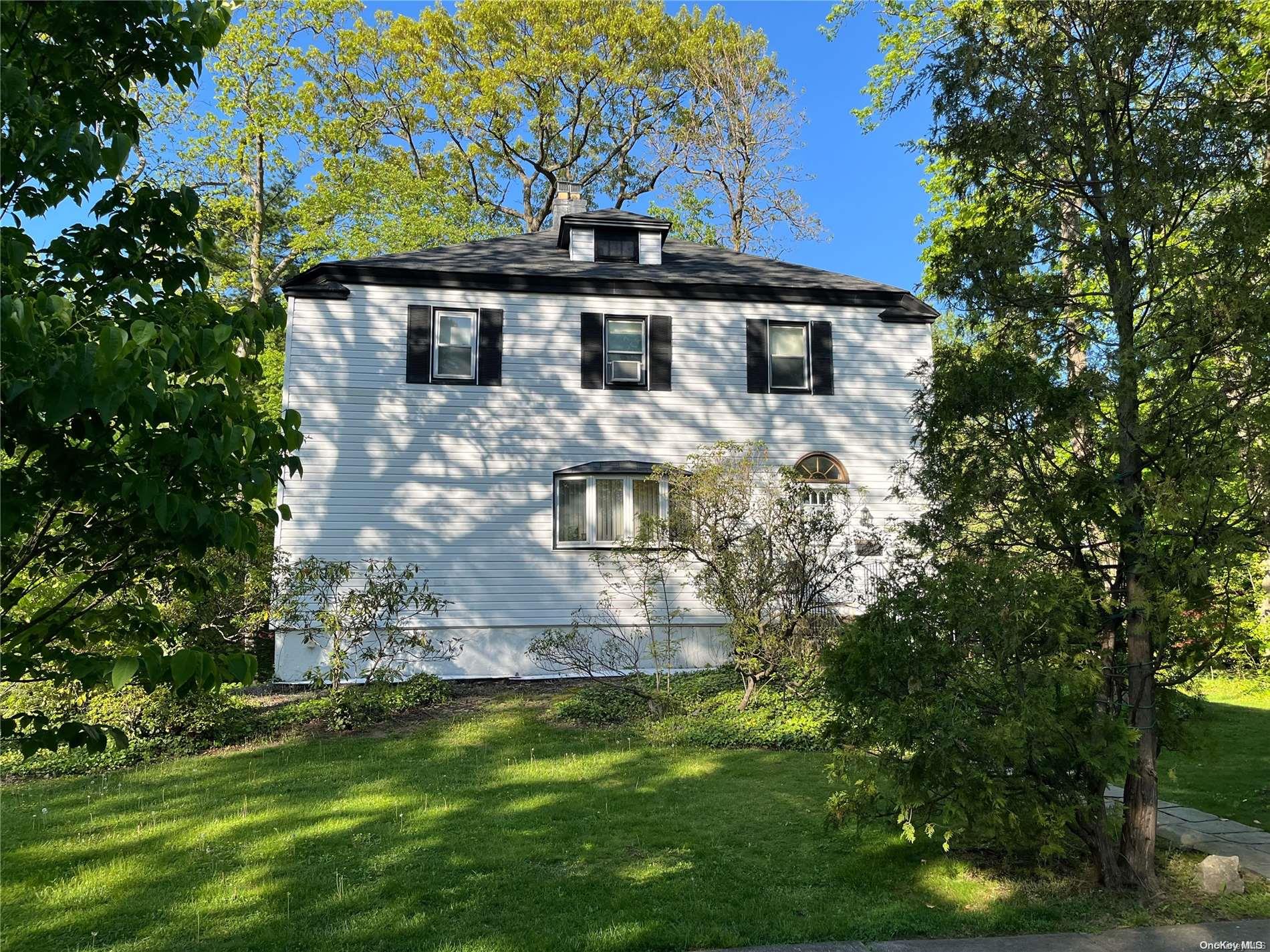 25 Crescent Road