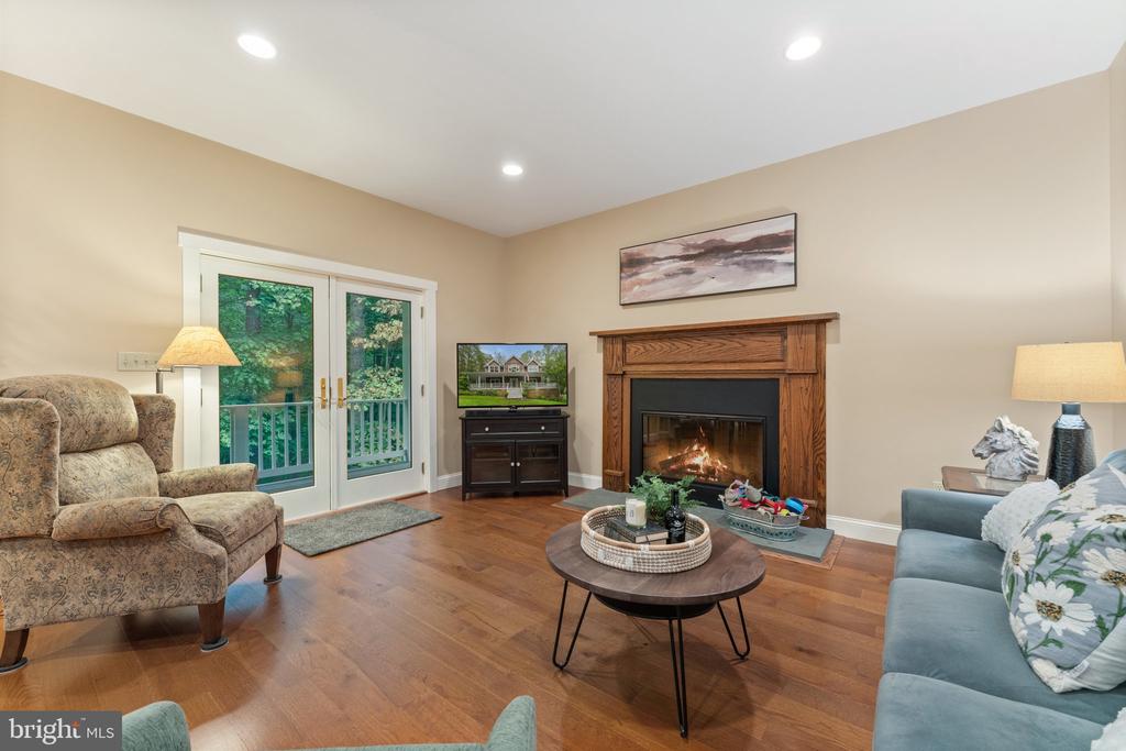 9525 ANGELICA LANE