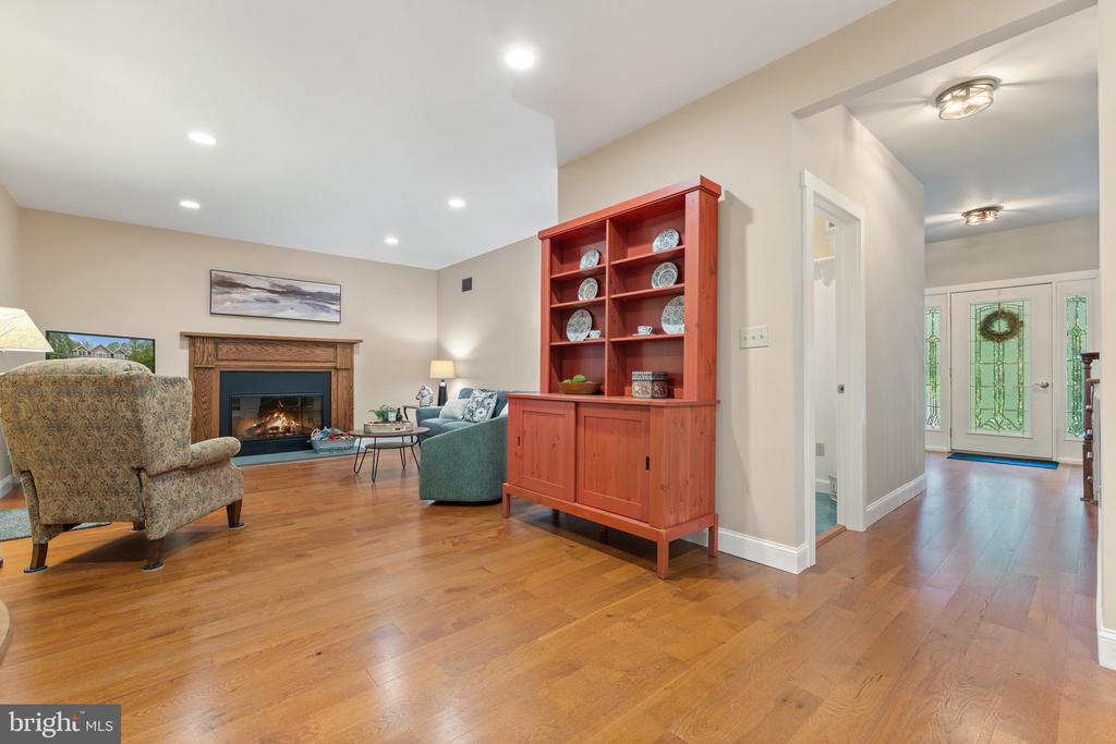 9525 ANGELICA LANE
