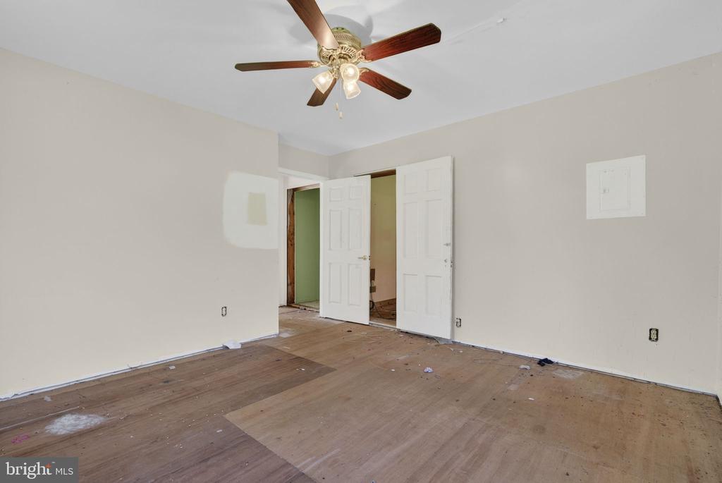 5312 WASHWRIGHT ROAD