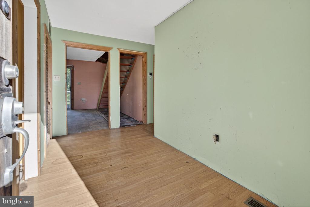5312 WASHWRIGHT ROAD