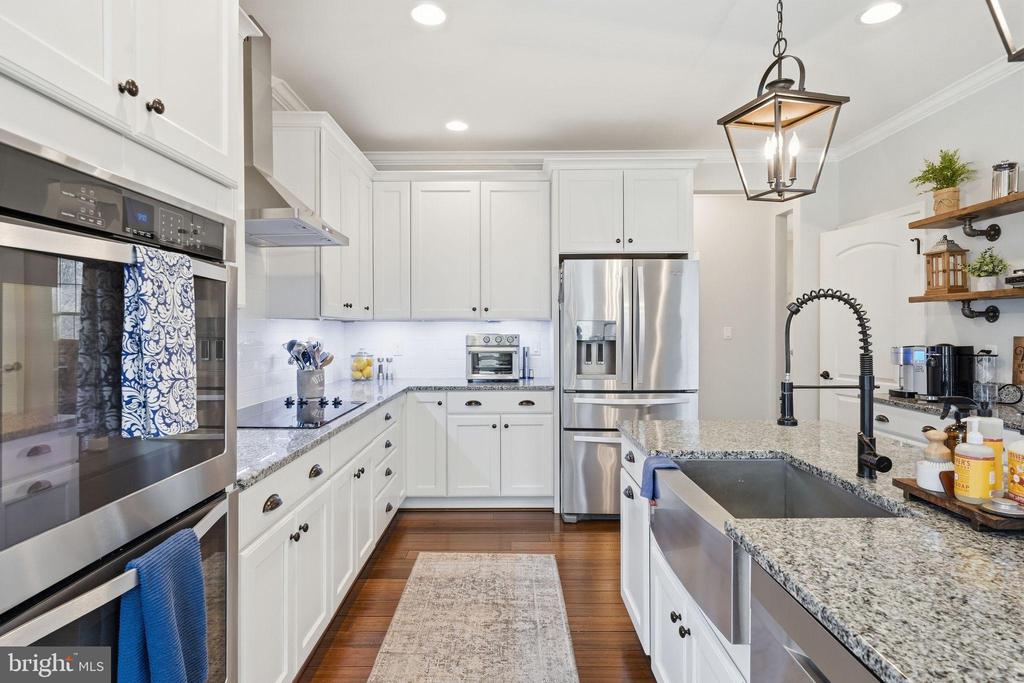 9454 PINEY MOUNTAIN ROAD