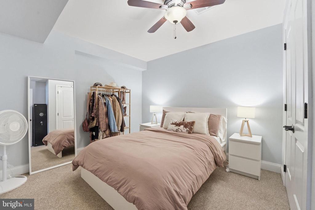 9454 PINEY MOUNTAIN ROAD