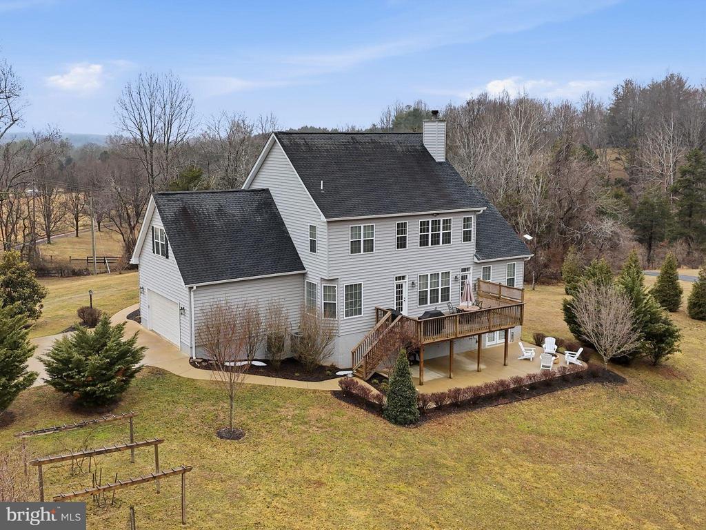 9454 PINEY MOUNTAIN ROAD