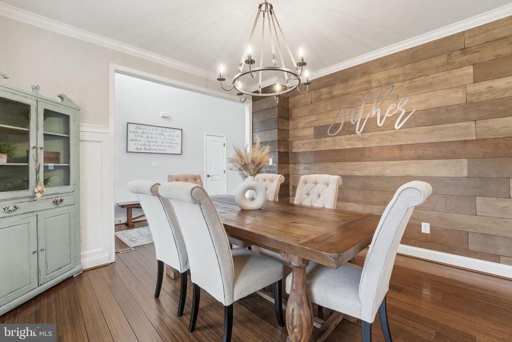 9454 PINEY MOUNTAIN ROAD