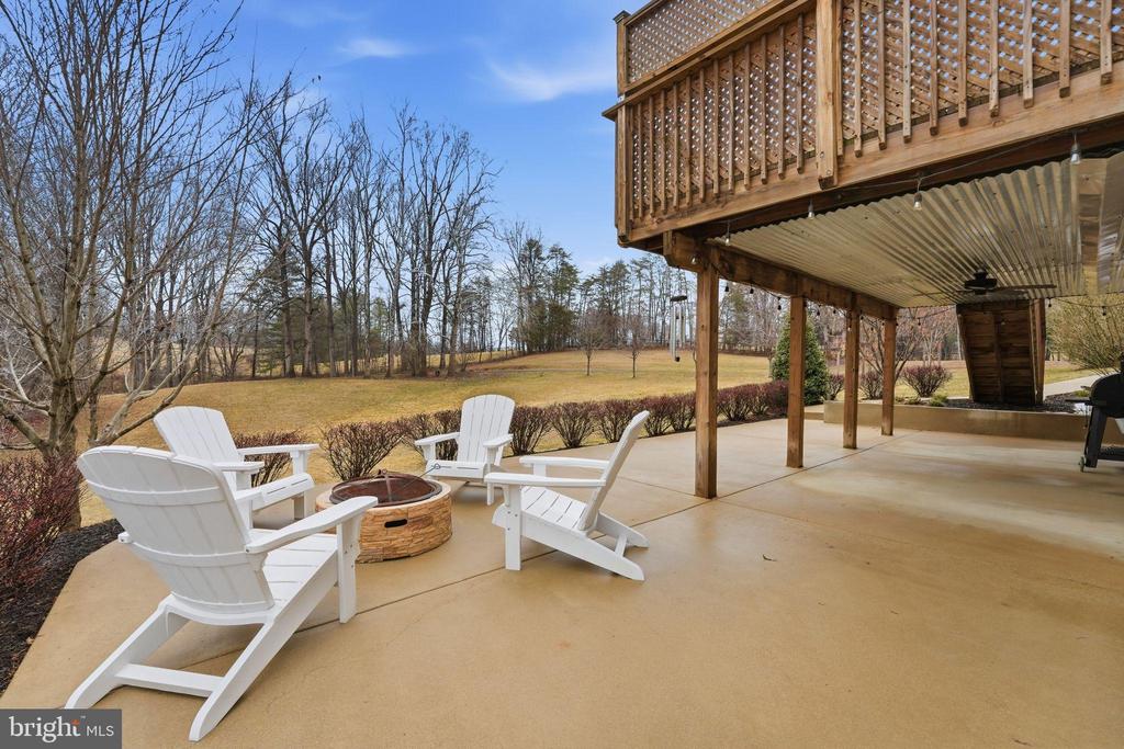 9454 PINEY MOUNTAIN ROAD