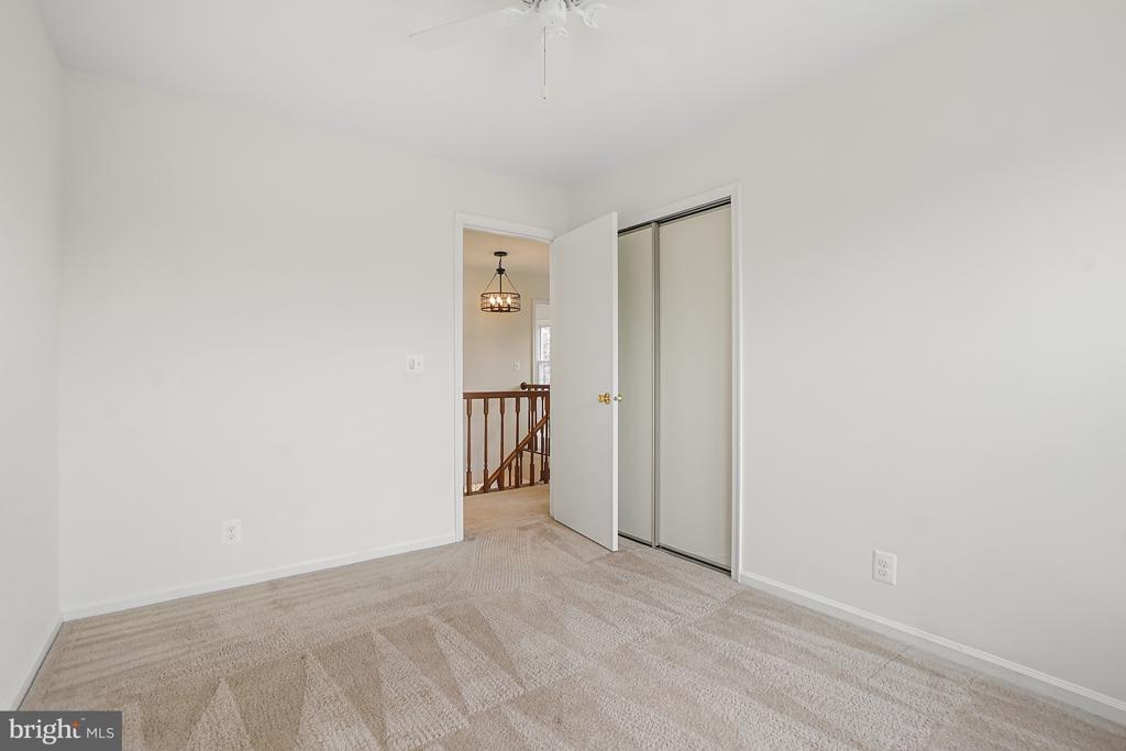 746 ARBOR COURT