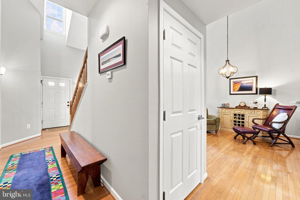 249 SAPPHIRE COURT