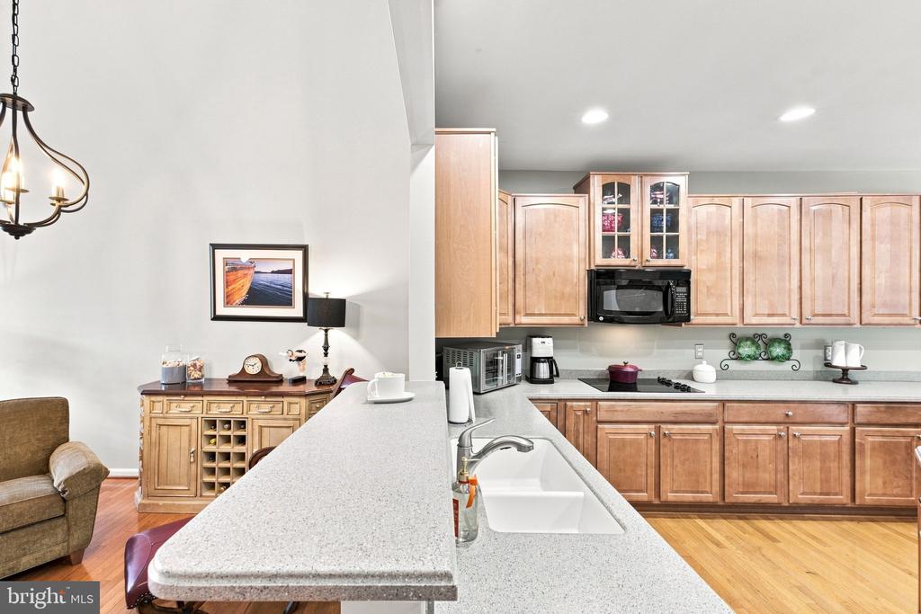 249 SAPPHIRE COURT