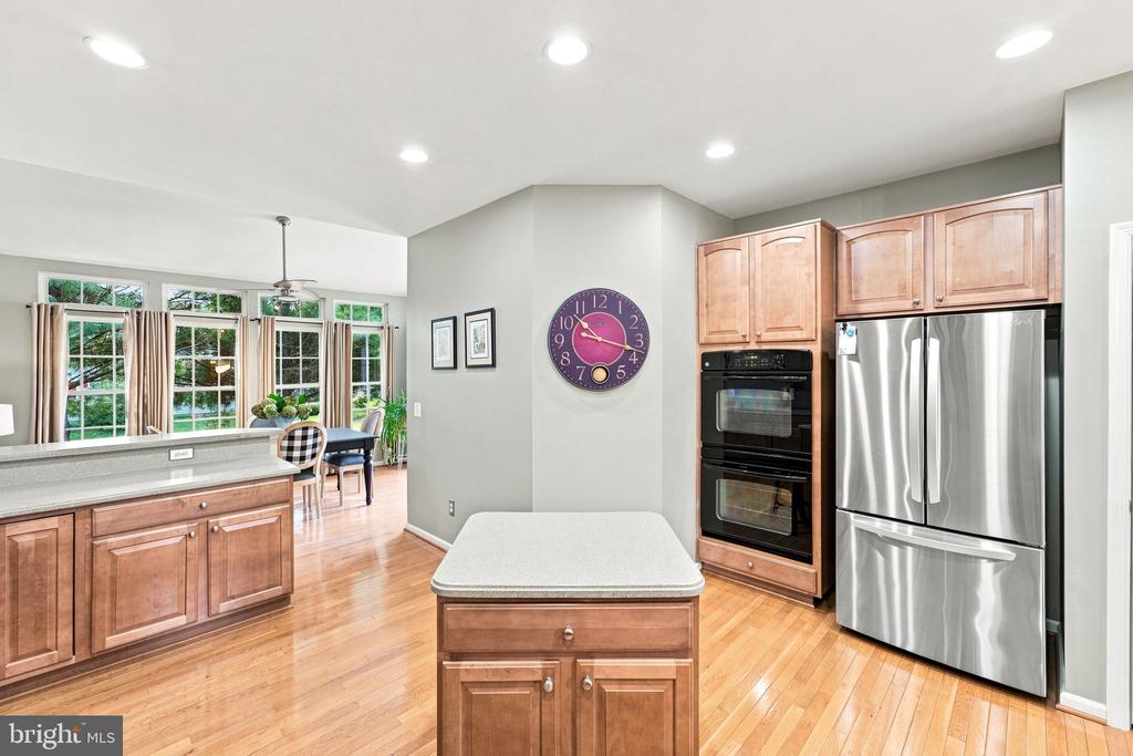 249 SAPPHIRE COURT