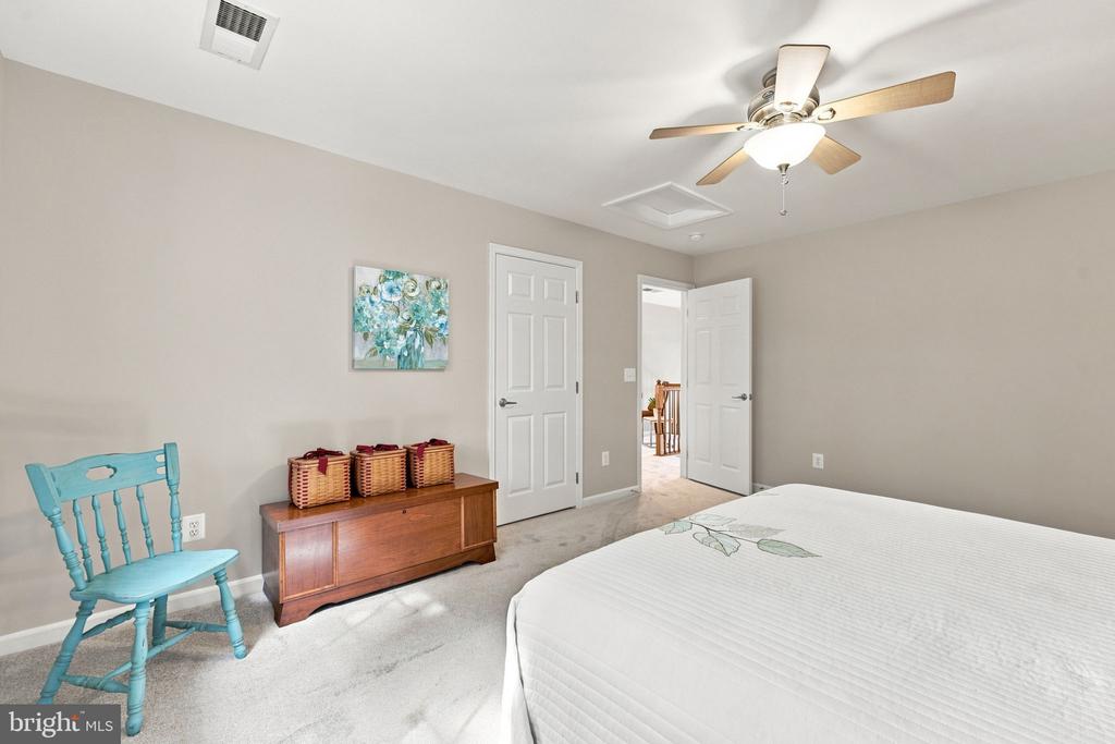 249 SAPPHIRE COURT