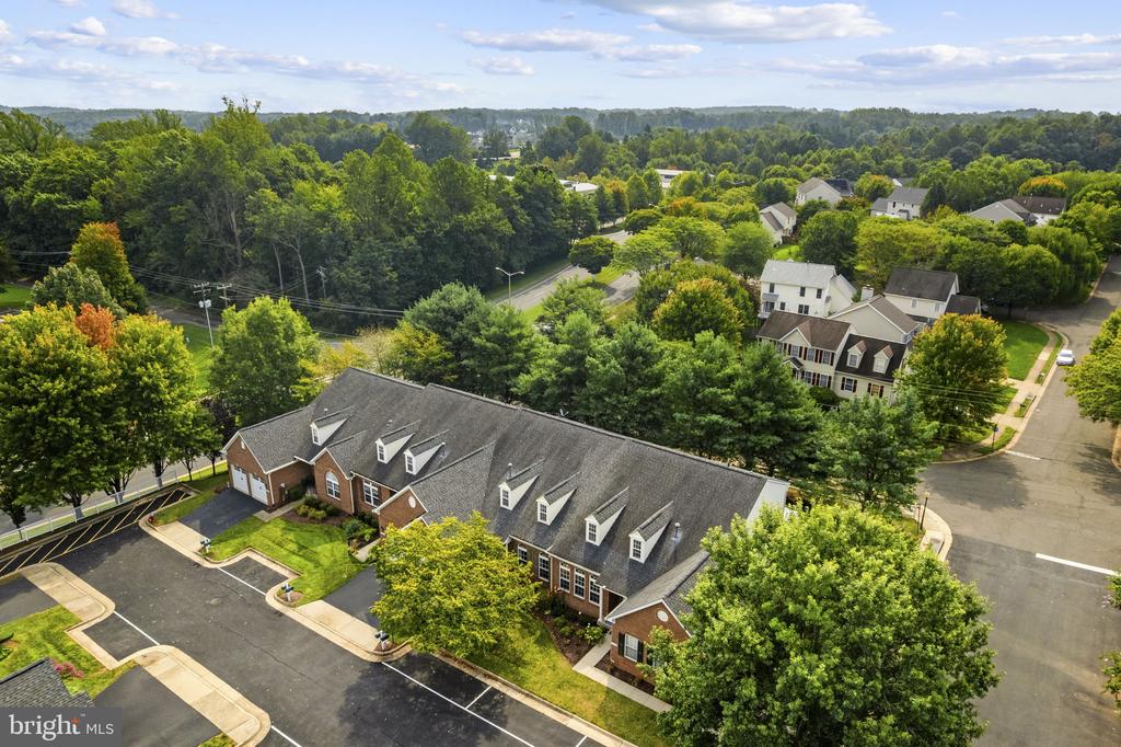 249 SAPPHIRE COURT