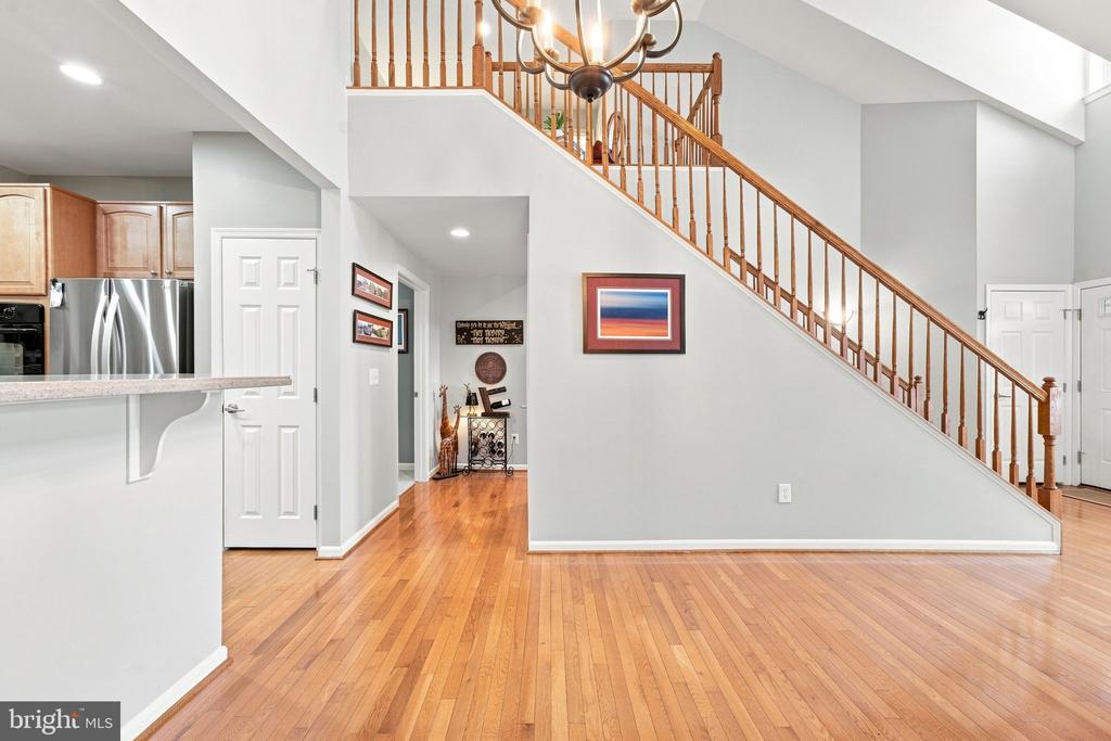 249 SAPPHIRE COURT