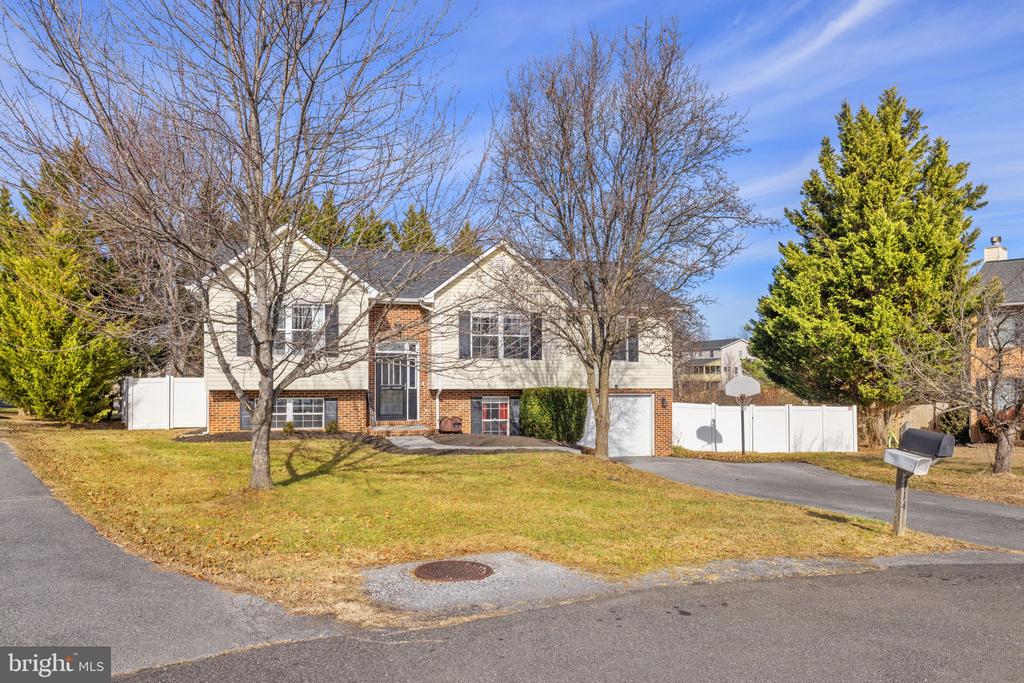 114 PATRICK PLACE