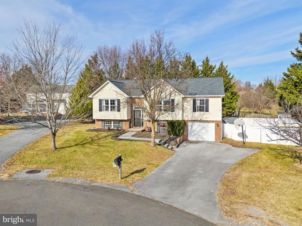 114 PATRICK PLACE