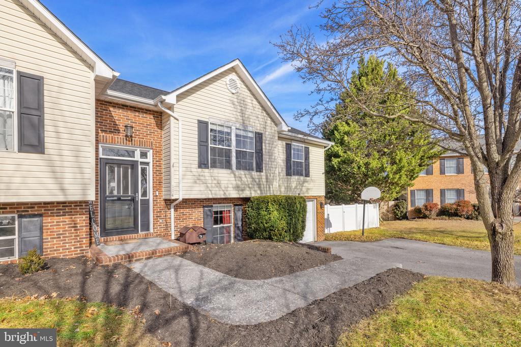114 PATRICK PLACE
