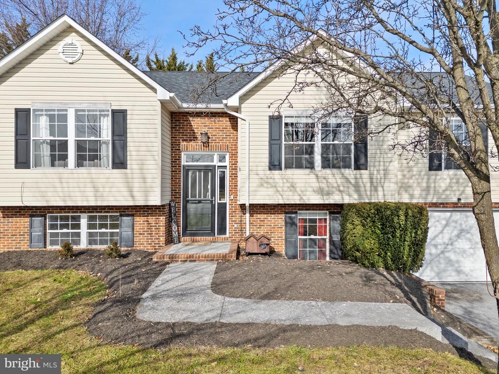 114 PATRICK PLACE