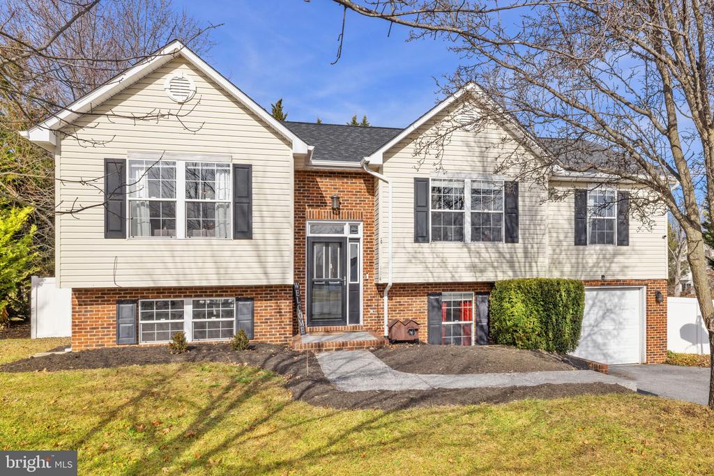 114 PATRICK PLACE
