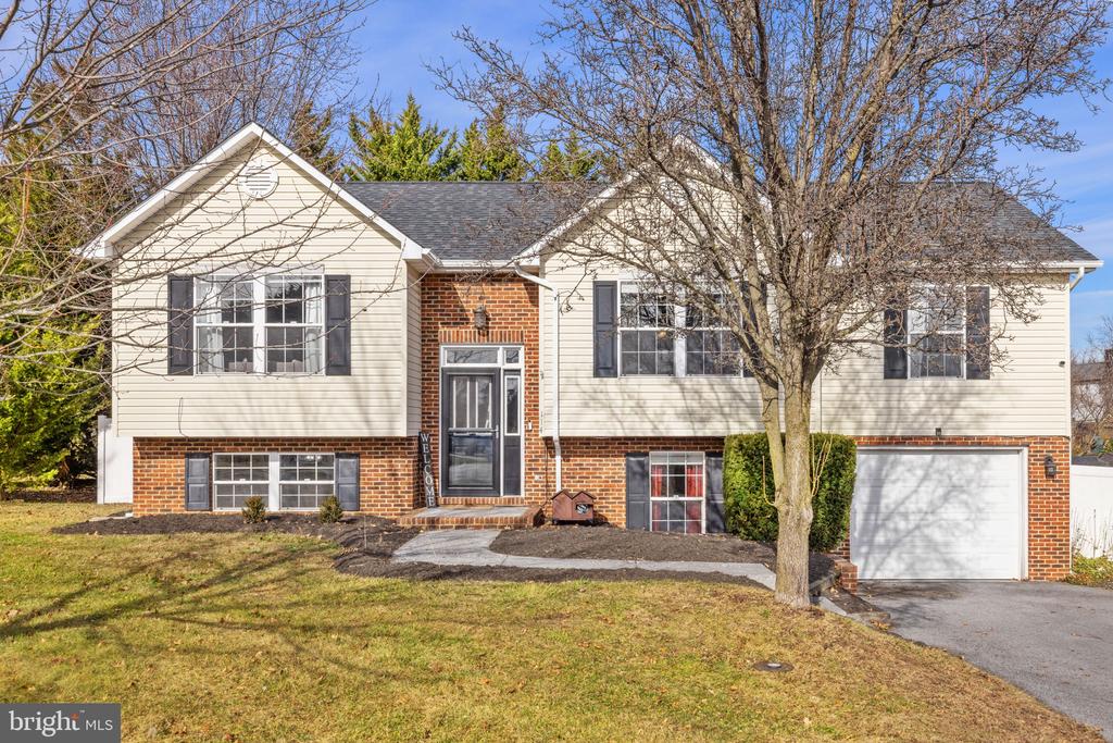 114 PATRICK PLACE