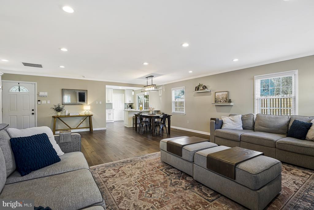 13126 POINT PLEASANT DRIVE