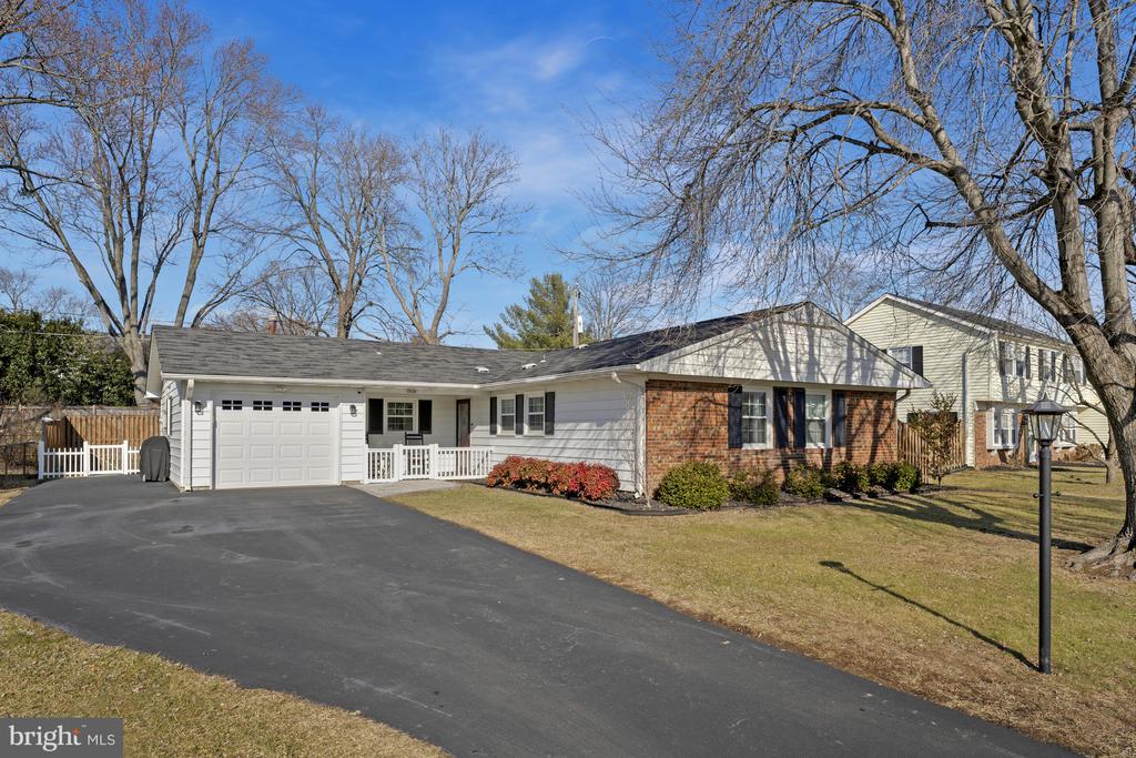 13126 POINT PLEASANT DRIVE
