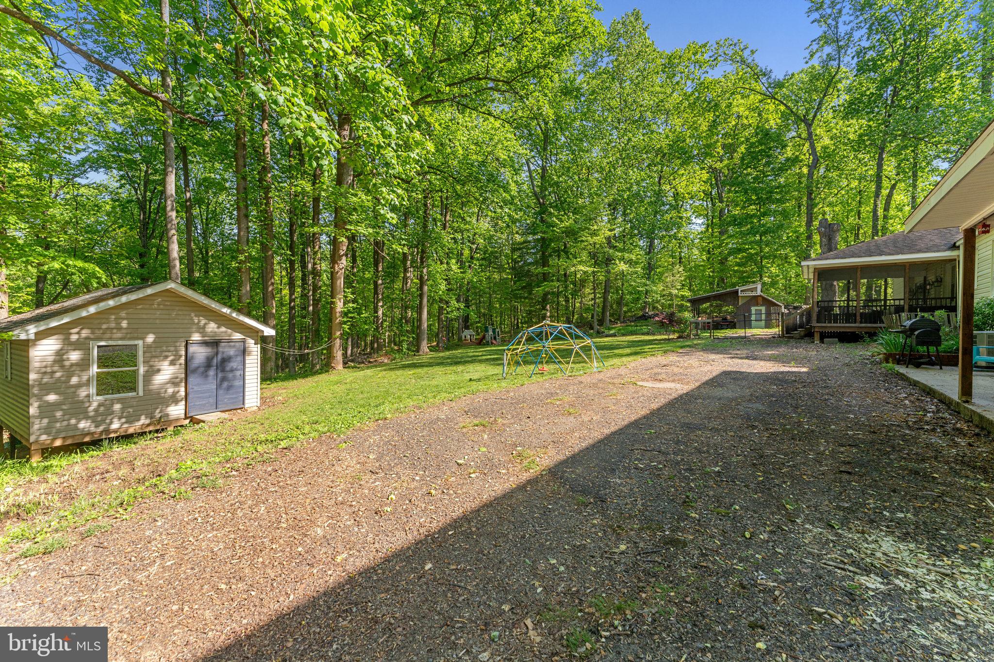 570 COURTHOUSE MOUNTAIN